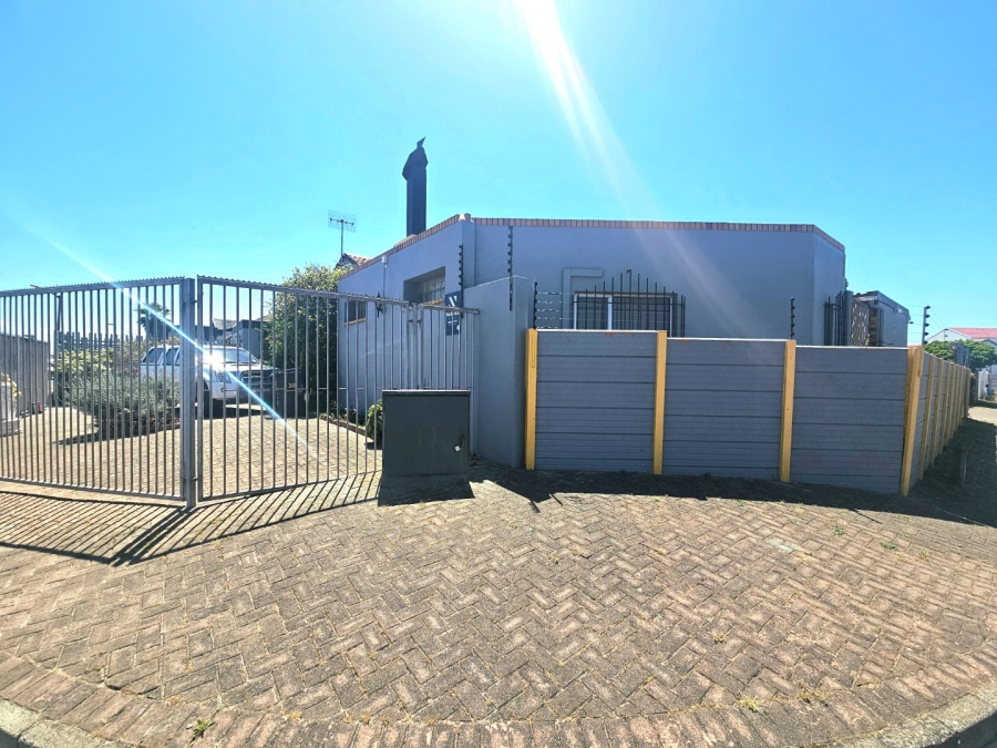 3 Bedroom Property for Sale in Colorado Park Western Cape